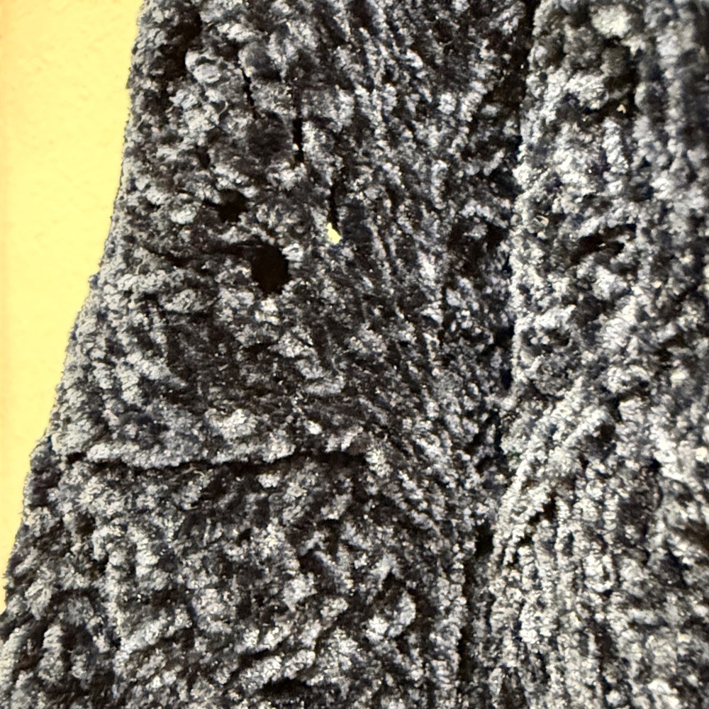 Liz Claiborne Textured Navy Blue Turtleneck Sweater - Picture 5 of 5